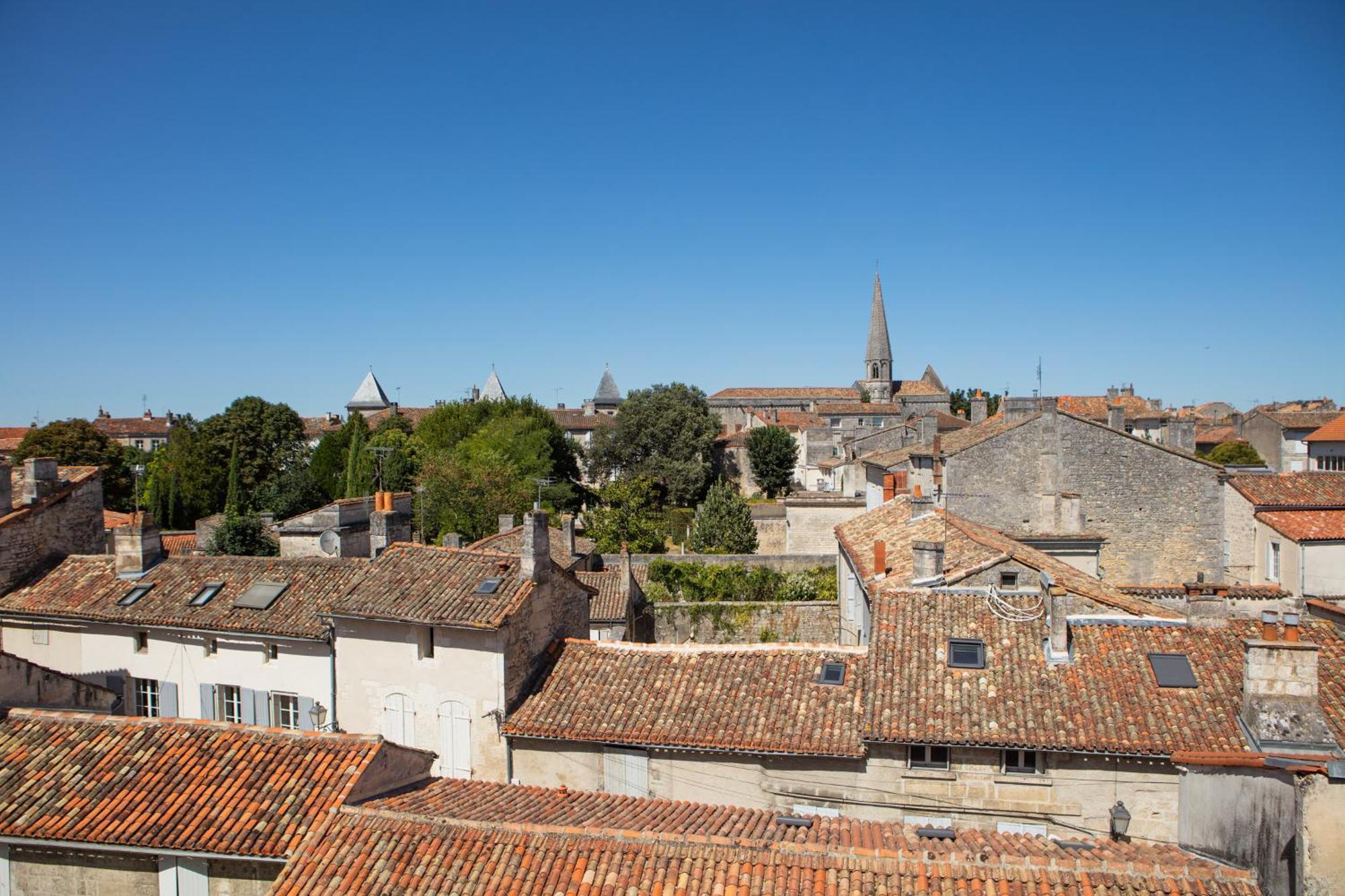 Aparthotel Le Rempart Du Midi Angoulême Pokoj fotografie